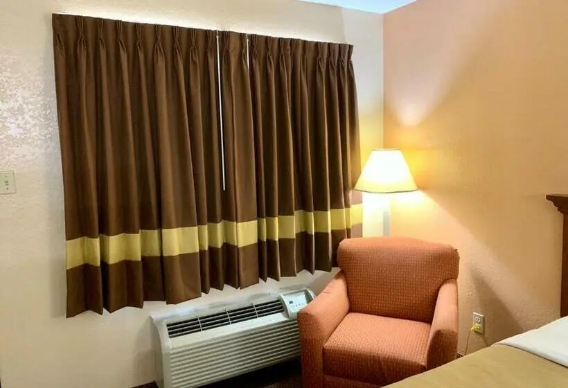キングサイズベッドのスタンダードルーム, Owensville Inn