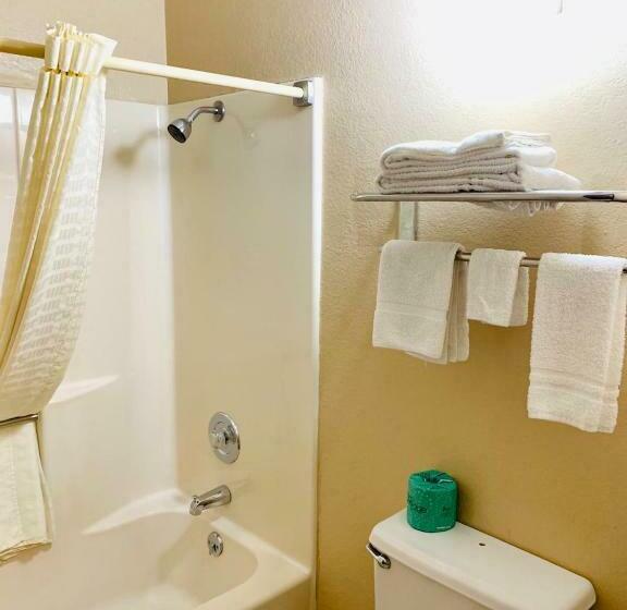 غرفة ديلوكس, Owensville Inn