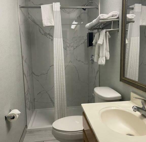 Стандартный Номер Кровать Кинг, Stratford Inn