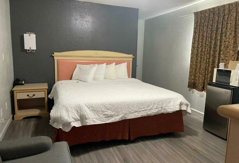 Стандартный Номер Кровать Кинг, Stratford Inn