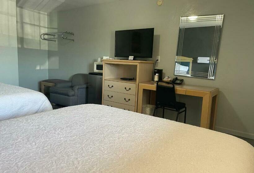 Номер Стандарт, Stratford Inn