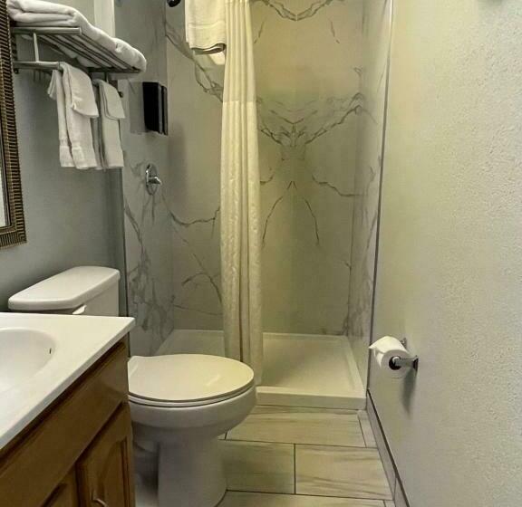 Номер Стандарт, Stratford Inn