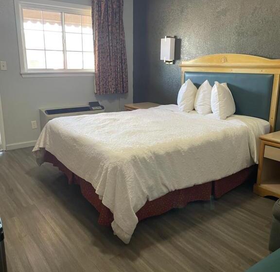 Номер Стандарт Индивидуальный, Stratford Inn