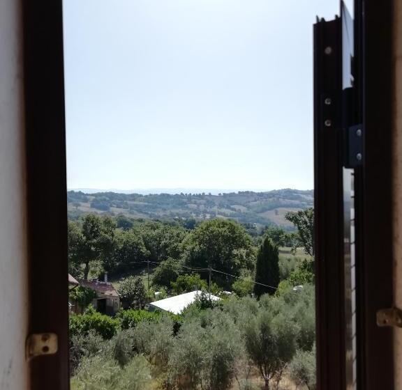 غرفة قياسية ثلاثية, B&b Maremma's Dream