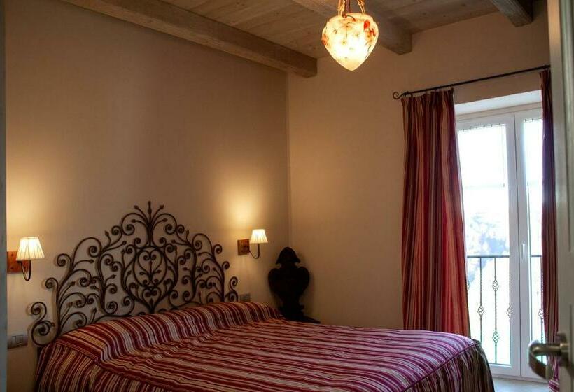 غرفة قياسية مطلّة علي الحديقة, Casa Tarò