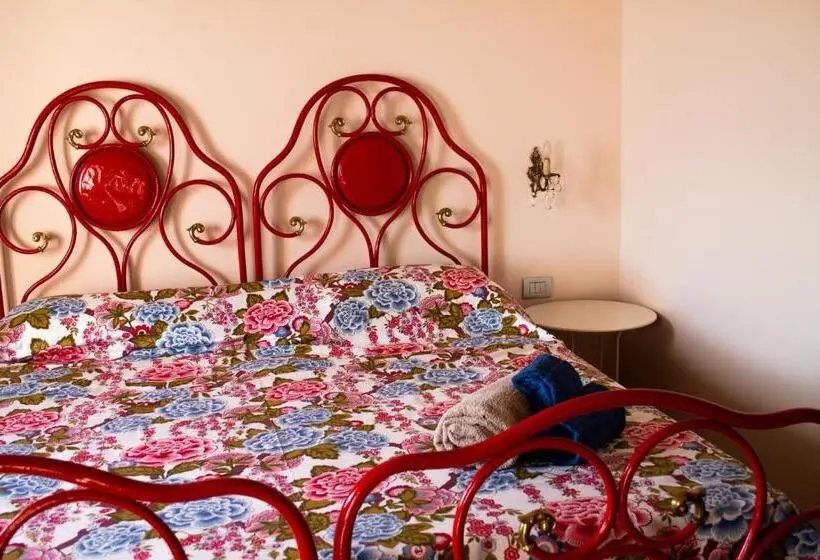 景色の見えるトリプルスタンダードルーム, Casa Tarò