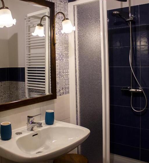 غرفة عائلية مطلّة علي الحديقة, Casa Tarò