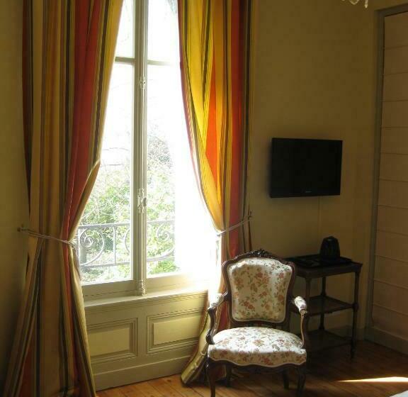 スーペリアールーム, Château De Launay