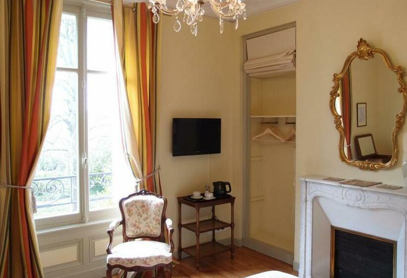 スーペリアールーム, Château De Launay