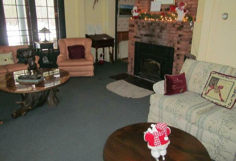 חדר סטנדרט, Trails End Inn