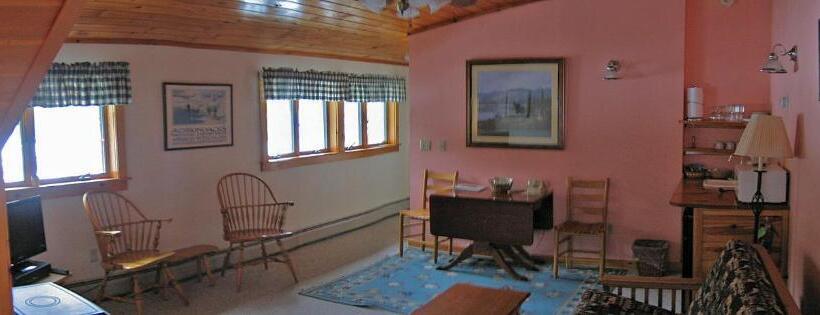 חדר דלוקס עם מיטת קינג, Trails End Inn