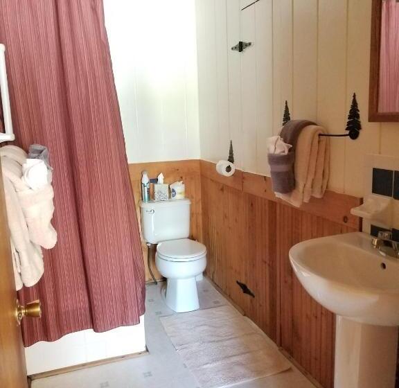 Дом 1 Спальня, Trails End Inn