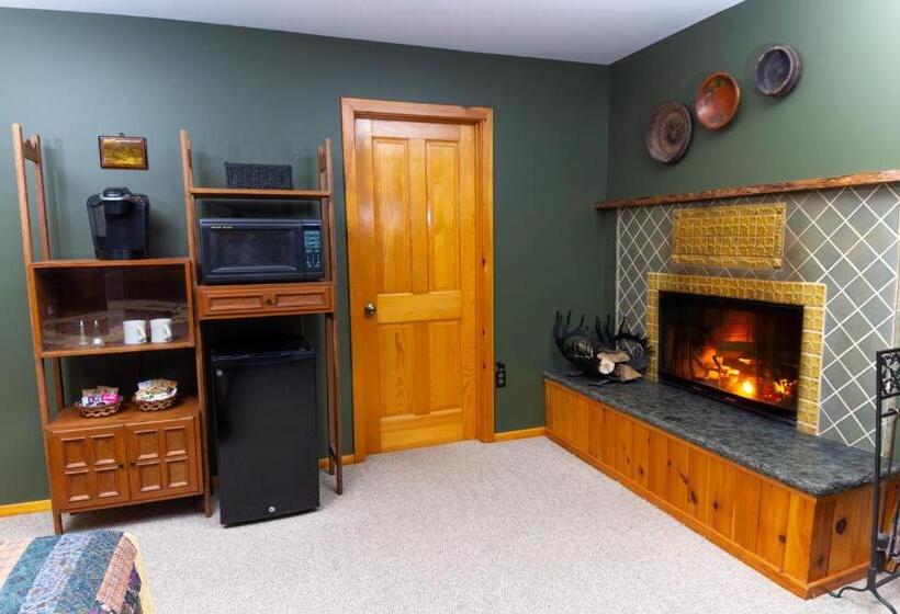 חדר דלוקס יחיד, Trails End Inn