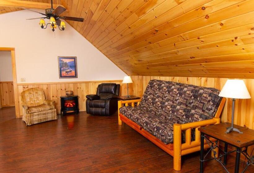 חדר דלוקס עם מיטת קינג, Trails End Inn