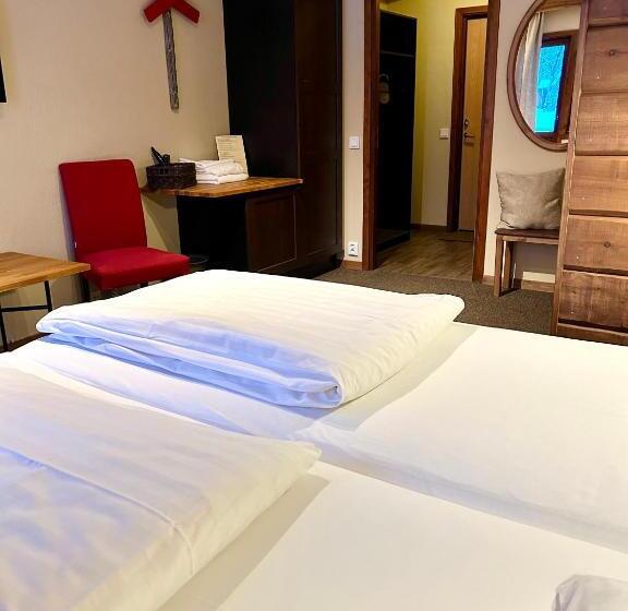 Номер Стандарт Трехместный, Bruksvallarnas Fjällhotell