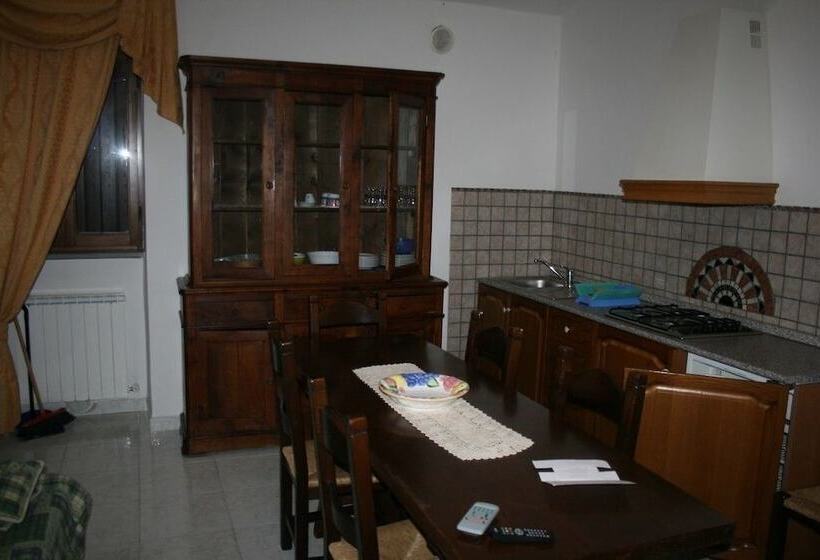 带2个卧室的公寓, Agriturismo Colle Del Sole