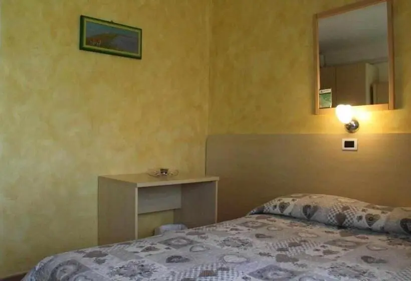 スタンダード４人部屋, Agriturismo La Fraterna