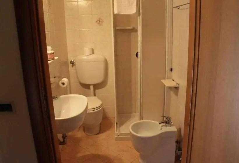スタンダード４人部屋, Agriturismo La Fraterna