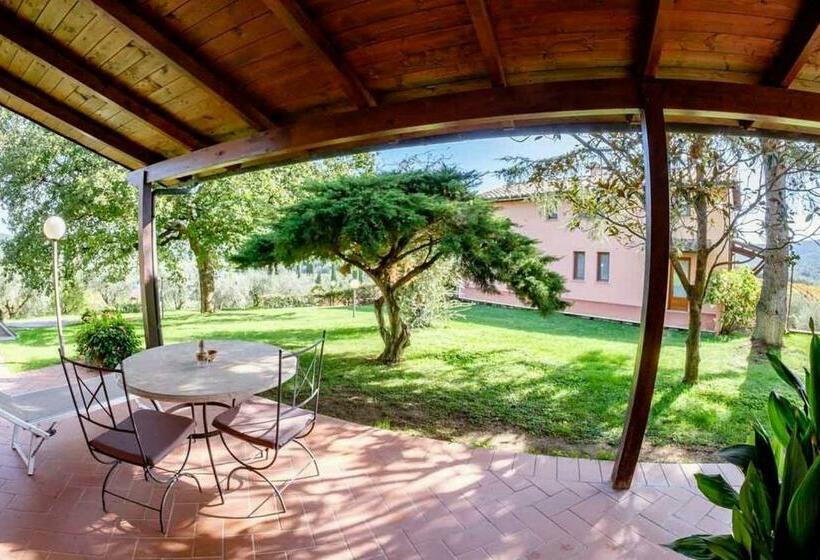 스탠다드 룸, Agriturismo Poggio Corbello