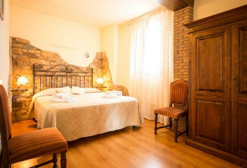 스탠다드 룸, Agriturismo Poggio Corbello