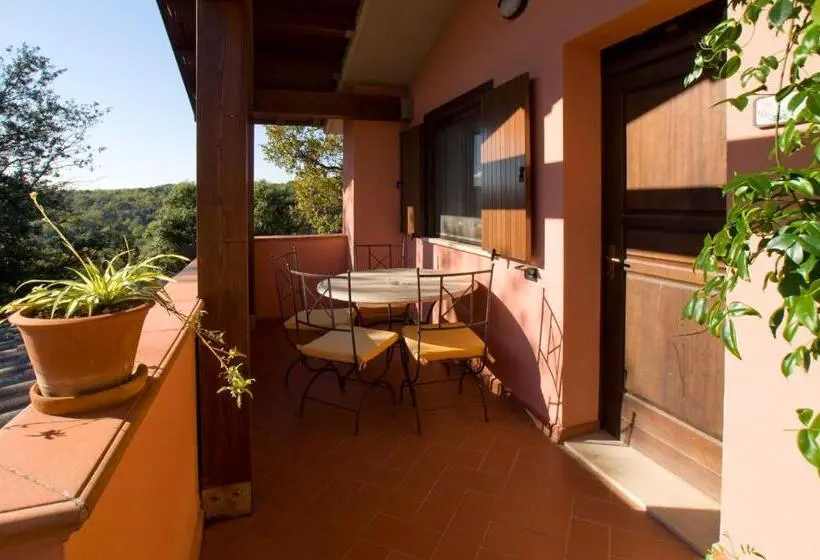 プールの見える１ベッドルームアパートメント, Agriturismo Poggio Corbello