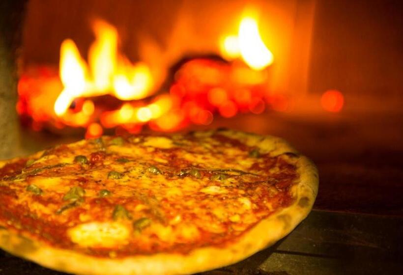 스탠다드 스튜디오, Agriturismo Poggio Corbello