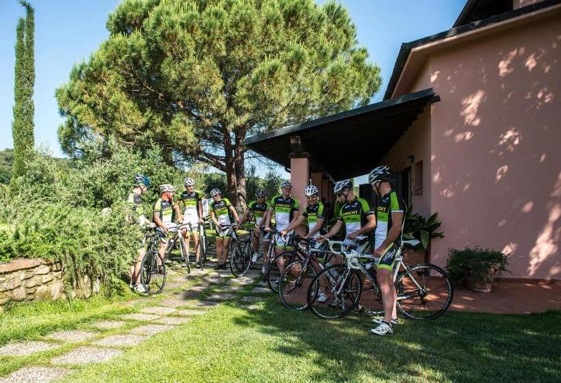 스탠다드 스튜디오, Agriturismo Poggio Corbello