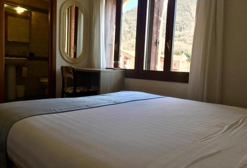 חדר סטנדרט, Albergo Isetta