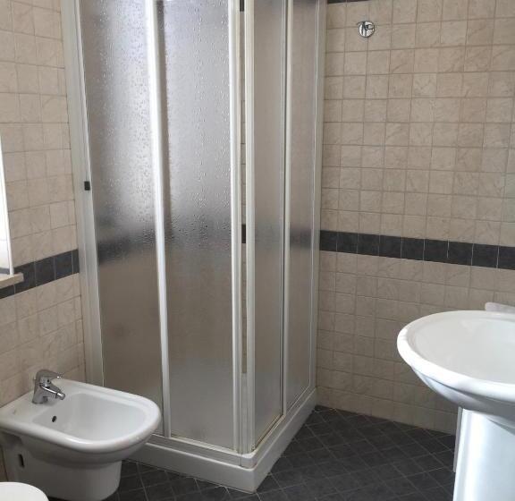 חדר סטנדרט יחיד, Albergo Isetta