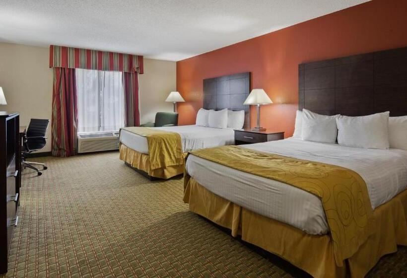 غرفة قياسية لذوى الاحتياجات الخاصة, Best Western Executive Inn   Latta