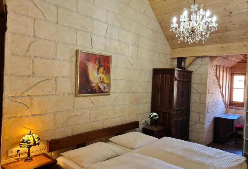 Номер Deluxe, Burg Plankenstein