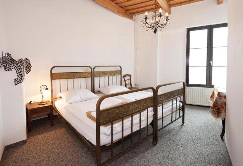 Номер Стандарт, Burg Plankenstein