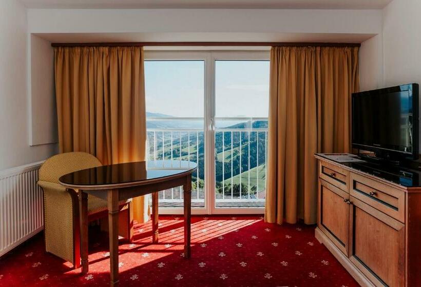 패밀리 룸, Friesacherhof