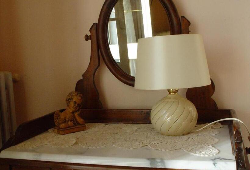 غرفة قياسية, Locanda Miranda