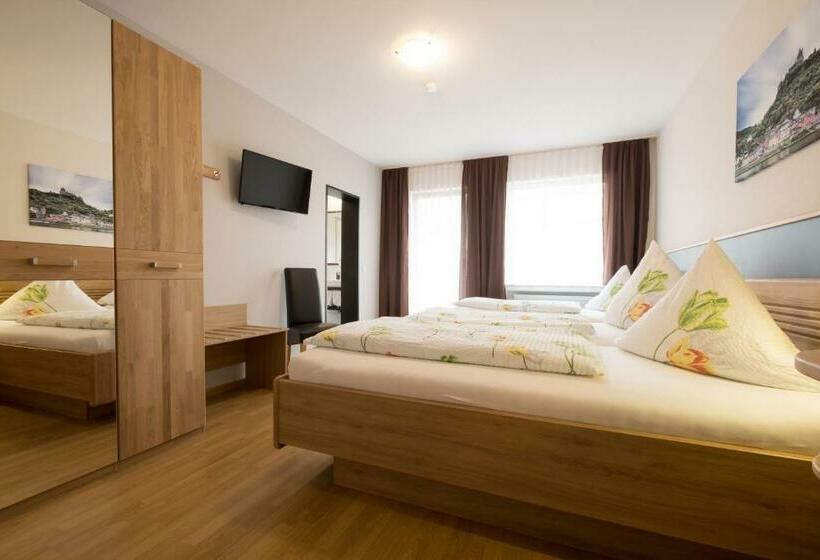 Classic room with balcony, Restaurant Langen