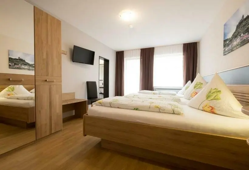 Classic room with balcony, Restaurant Langen