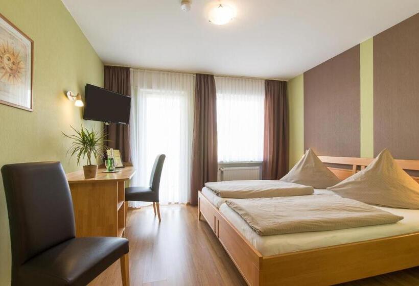 Classic room with balcony, Restaurant Langen