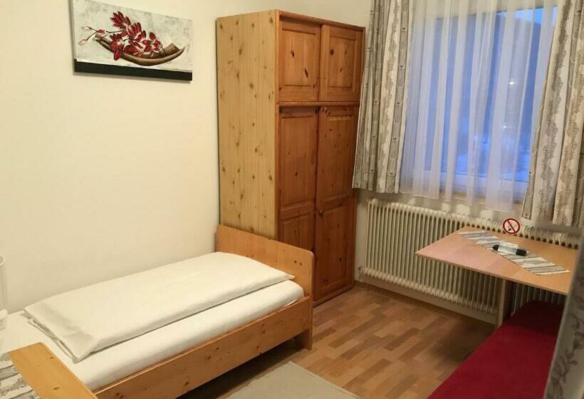 스탠다드 싱글 룸, Rettensteinerhof Wirtshaus