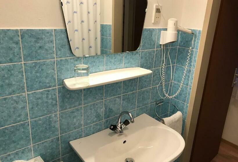 חדר סטנדרט יחיד, Rettensteinerhof Wirtshaus