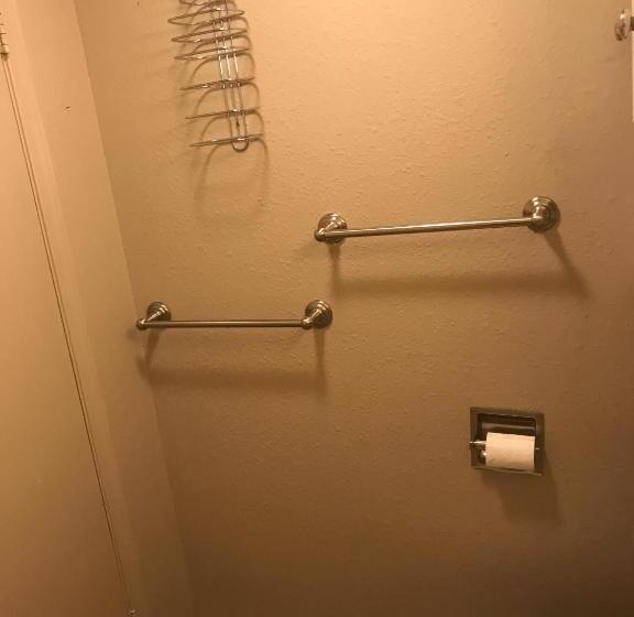 스위트, Mingo Motel