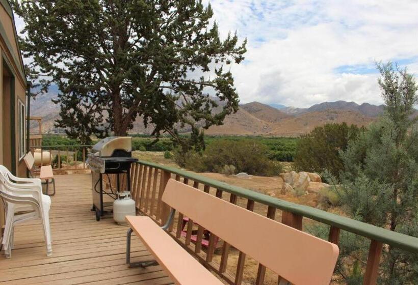 Дом 2 Спальни, Lakeshore Lodge