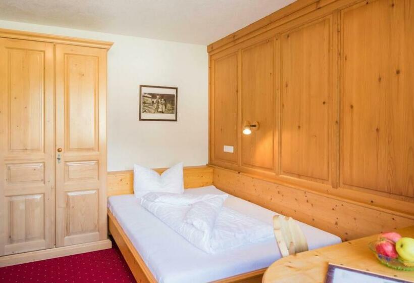 Номер Стандарт Индивидуальный с Балконом, Tiroler Herz