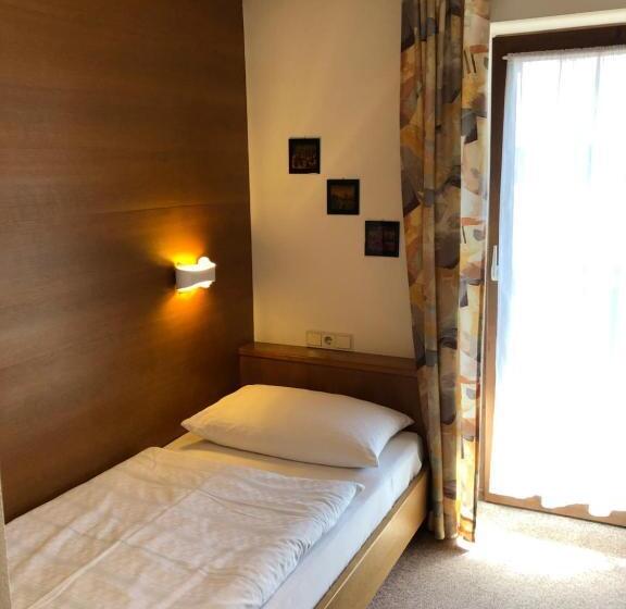 Номер Стандарт Индивидуальный, Pension Millinger