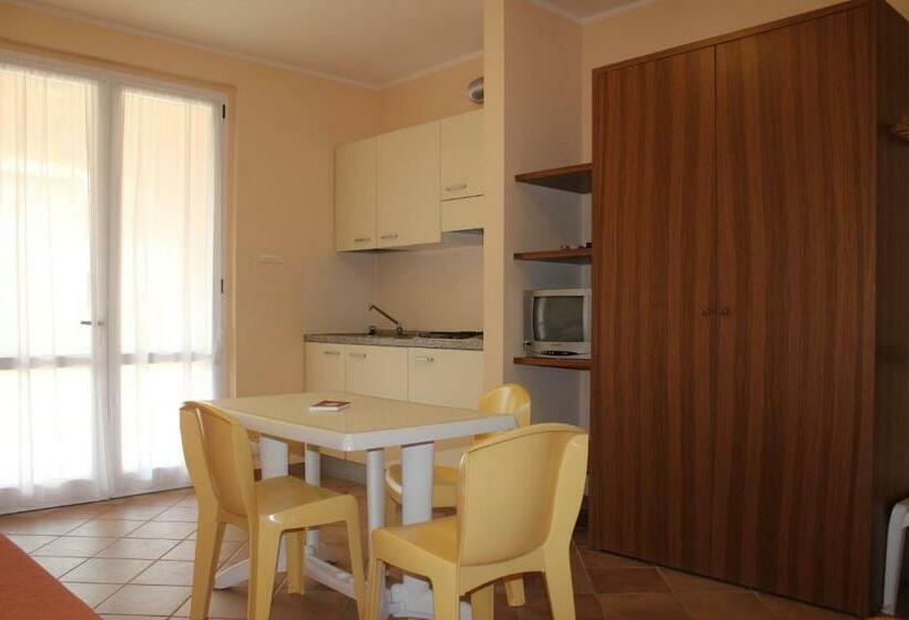 Студия Стандарт, Residence I Tusci