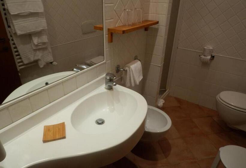 דירת חדר בקומת קרקע, Residence I Tusci