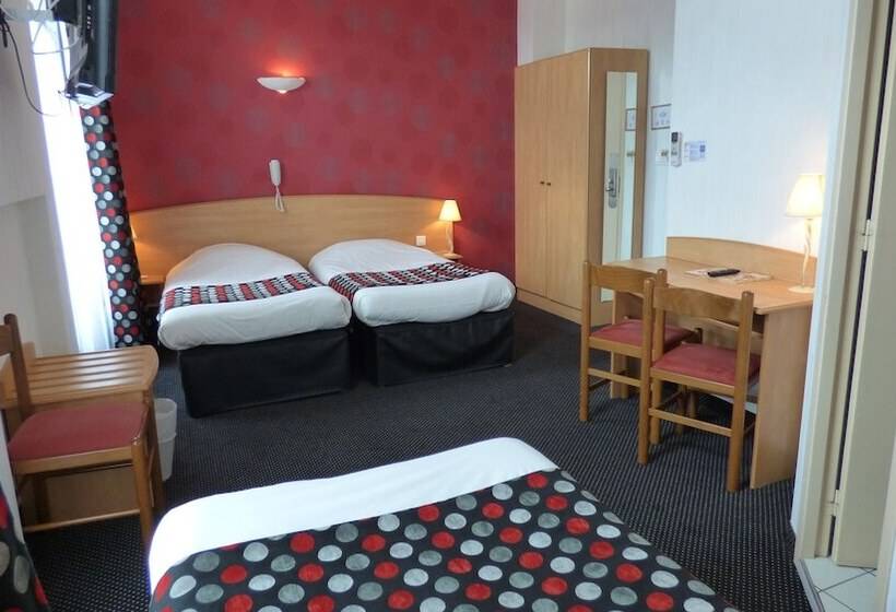 Номер Стандарт Трехместный, Cit Hotel De La Vallée