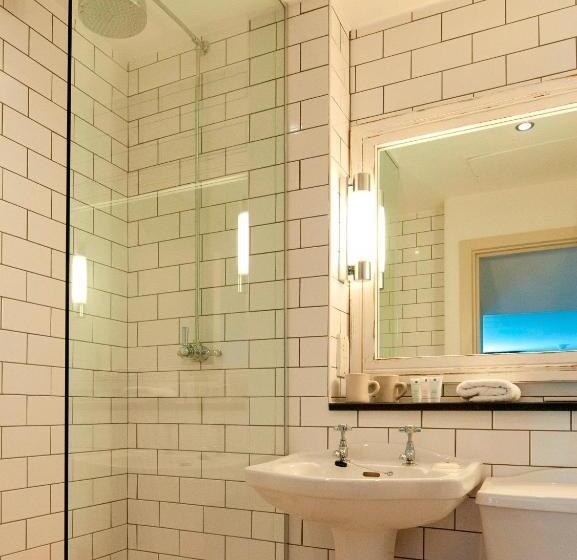 キングサイズベッドのスタンダードルーム, Didsbury House