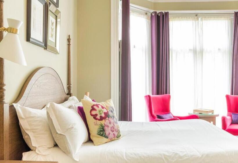 キングサイズベッドのスタンダードルーム, Didsbury House