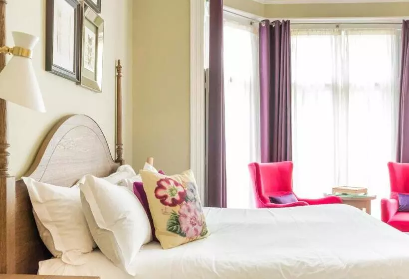 اتاق استاندارد با تخت بزرگ, Didsbury House