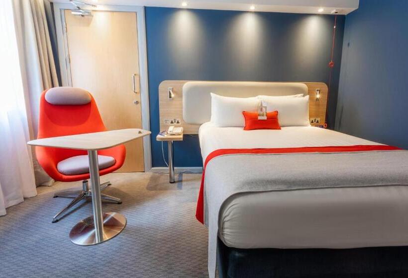 חדר סטנדרט מותאם לאדם עם מוגבלויות, Holiday Inn Express Glasgow City Ctr Theatreland, An Ihg